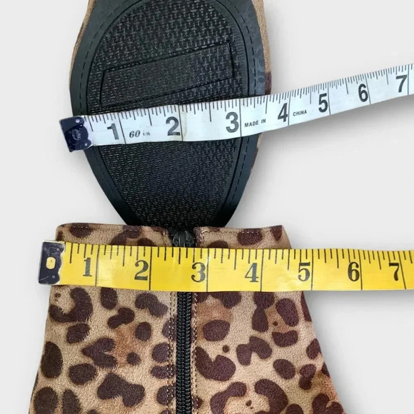 Bobbie Brooks Faux Suede Zip Up Stack Heel Ankle Boots Size 7 Brown Animal Print - Picture 13 of 13